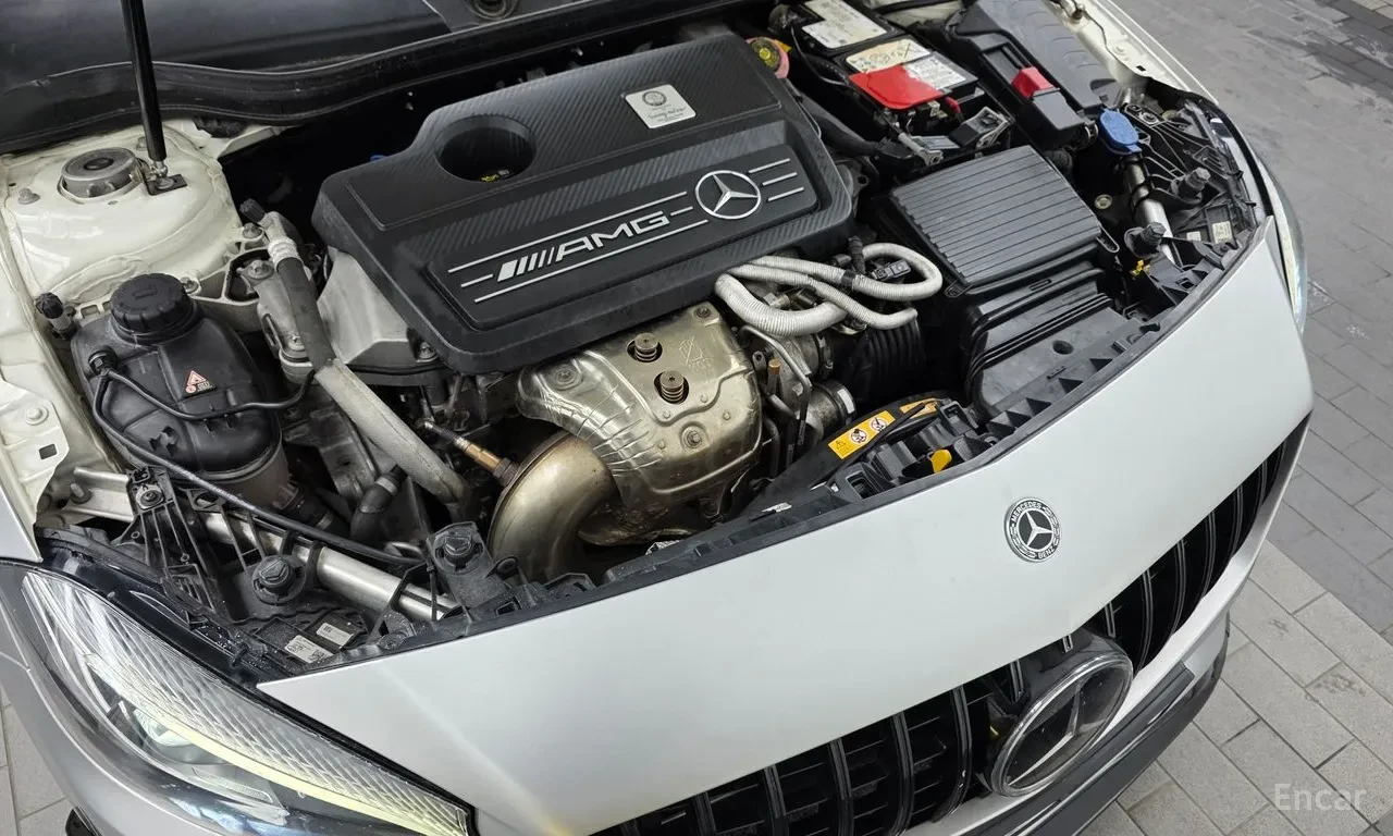 Mercedes-Benz A45 AMG Full extras* Цена до България, снимка 13 - Автомобили и джипове - 55951443
