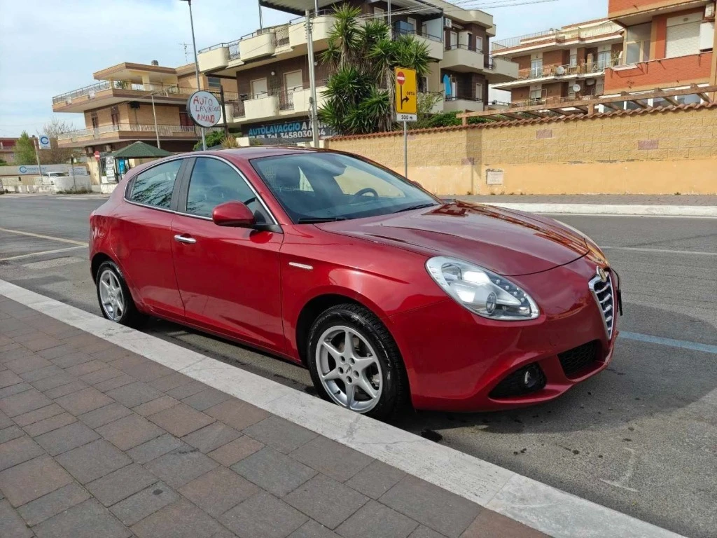 Alfa Romeo Giulietta, снимка 2 - Автомобили и джипове - 56039293