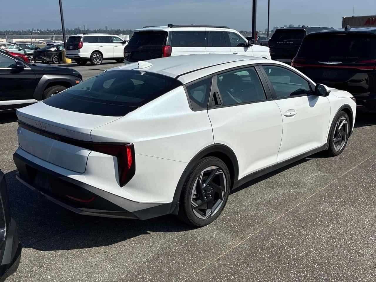 Kia K4 ���� �� ������ * CARFAX * ����� �� ����������� | Mobile.bg � ����������� 4
