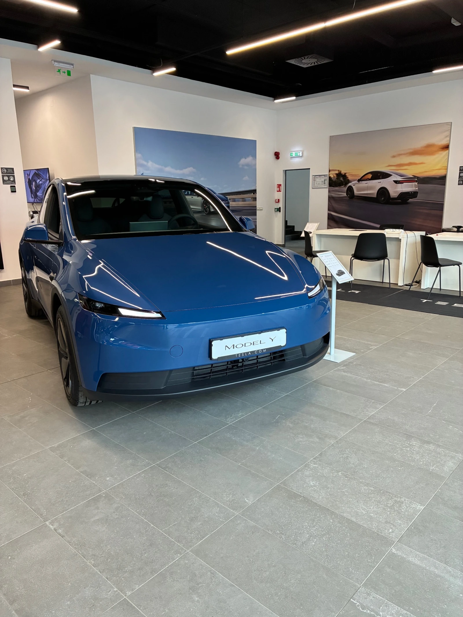Tesla Y Juniper RWD STD 