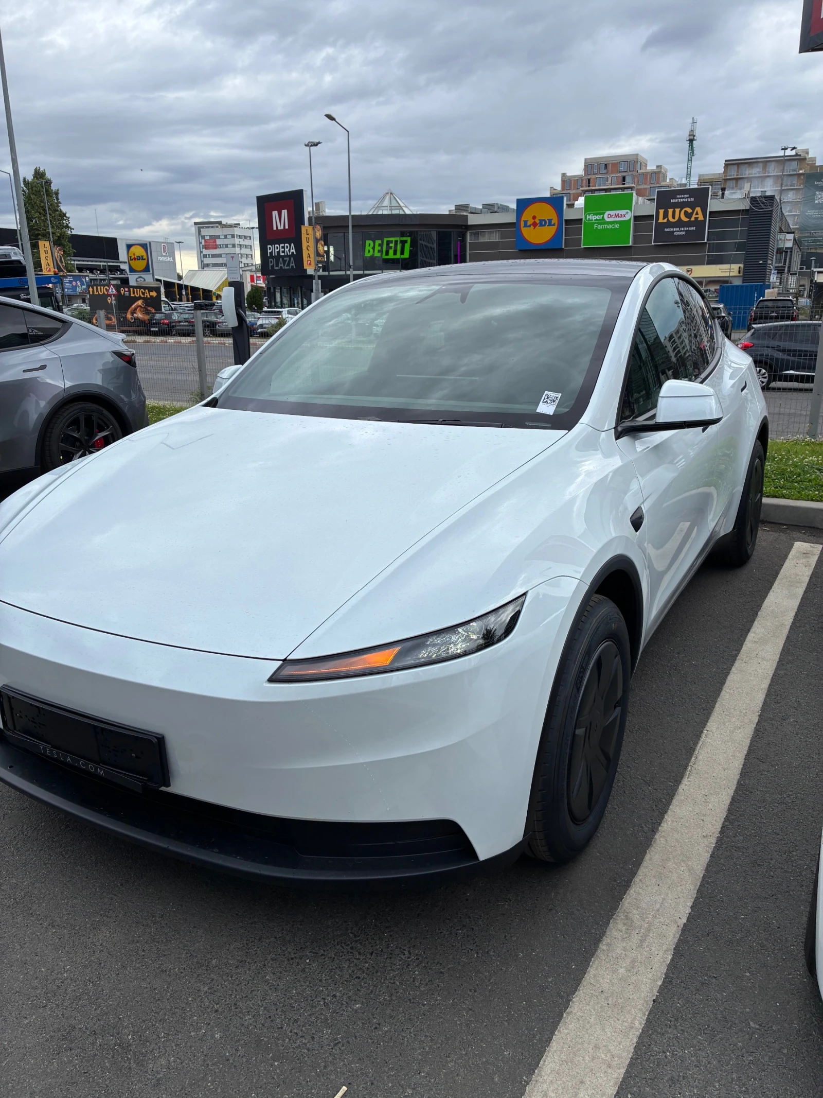 Tesla Y Juniper С ДОСТАВКА НОЕМВРИ