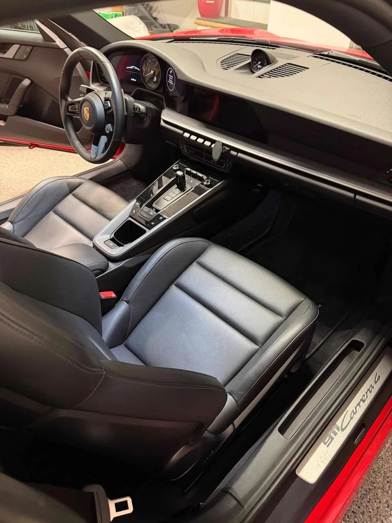 Porsche 911 * Carrera 4 Coupe * CARFAX * , снимка 11 - Автомобили и джипове - 56270754