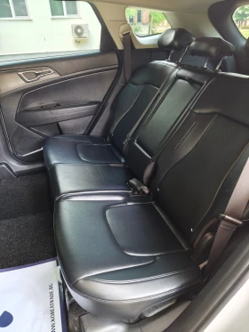 Kia Sportage 2.0 CRDI 4x4 , снимка 17