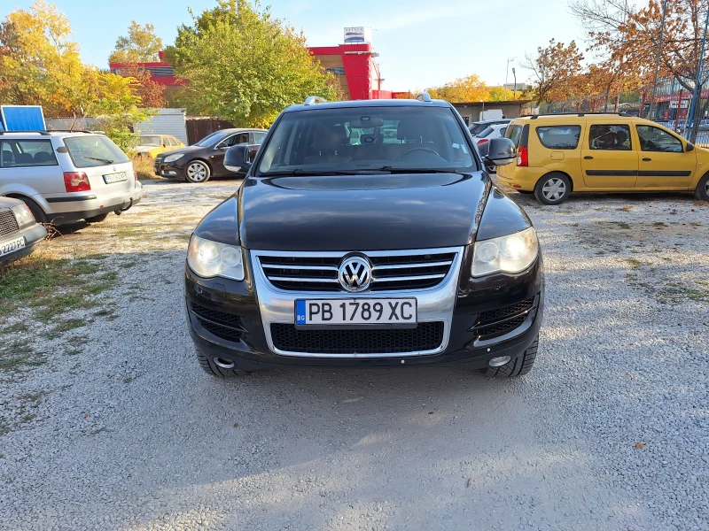 VW Touareg, снимка 1 - Автомобили и джипове - 47927536