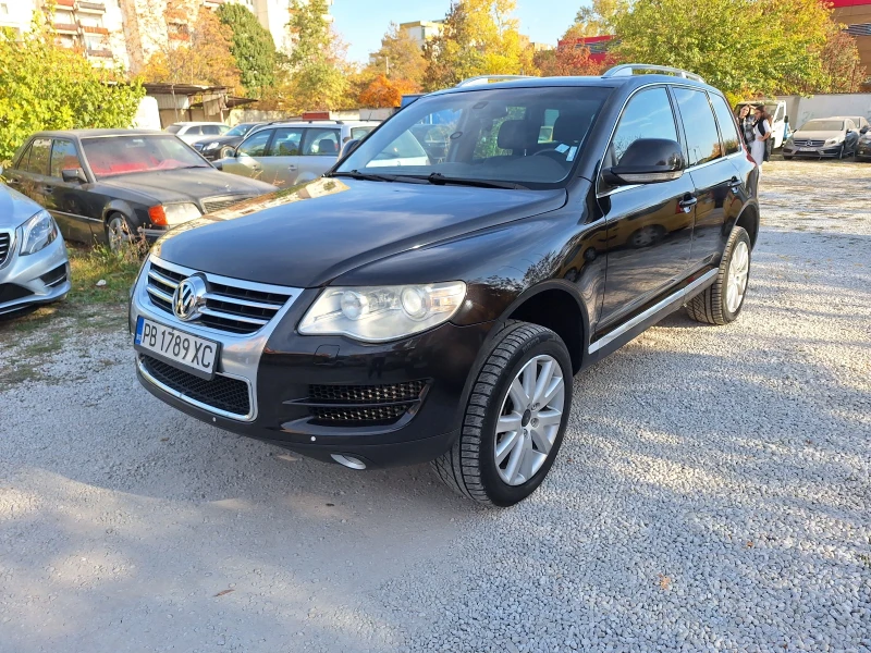 VW Touareg, снимка 5 - Автомобили и джипове - 47927536