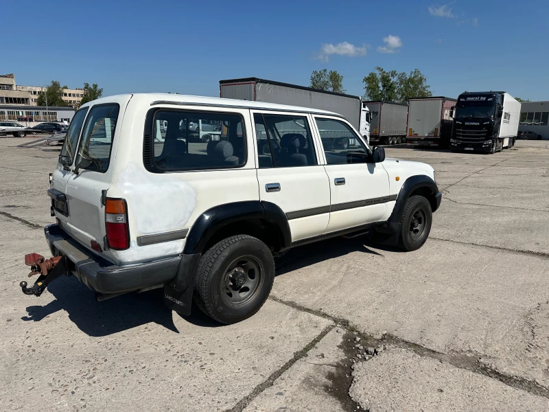 Toyota Land cruiser 4.5 Климатик, снимка 8 - Автомобили и джипове - 50124657