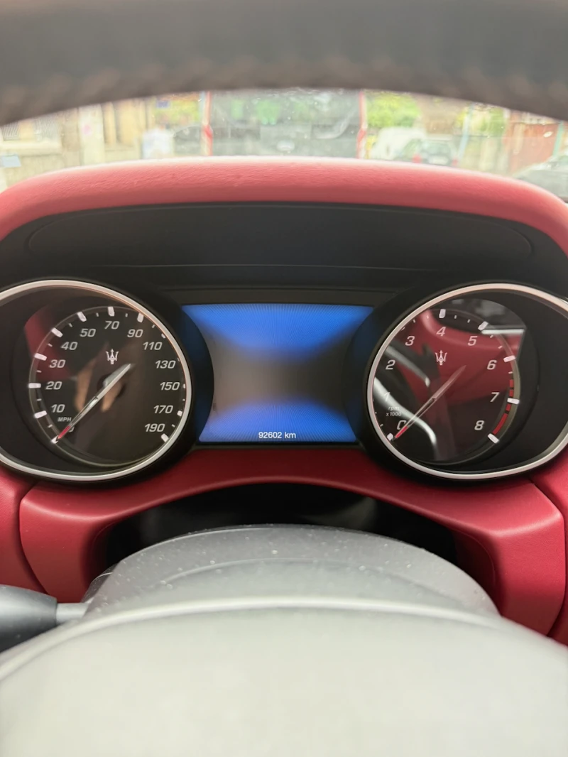 Maserati Levante GranSport - 92, 000 км., снимка 9 - Автомобили и джипове - 52304825