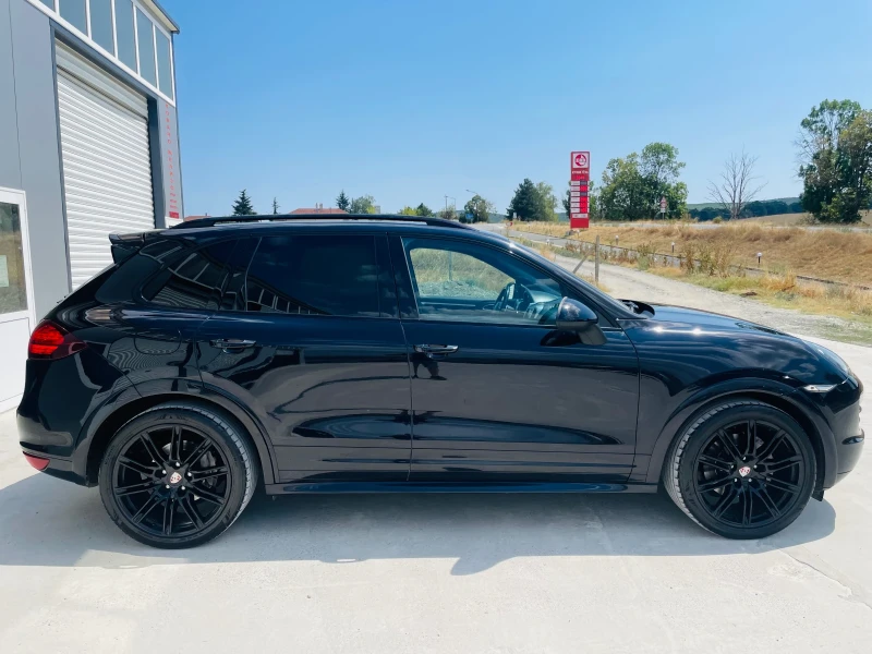 Porsche Cayenne 3.0, снимка 6 - Автомобили и джипове - 53213965