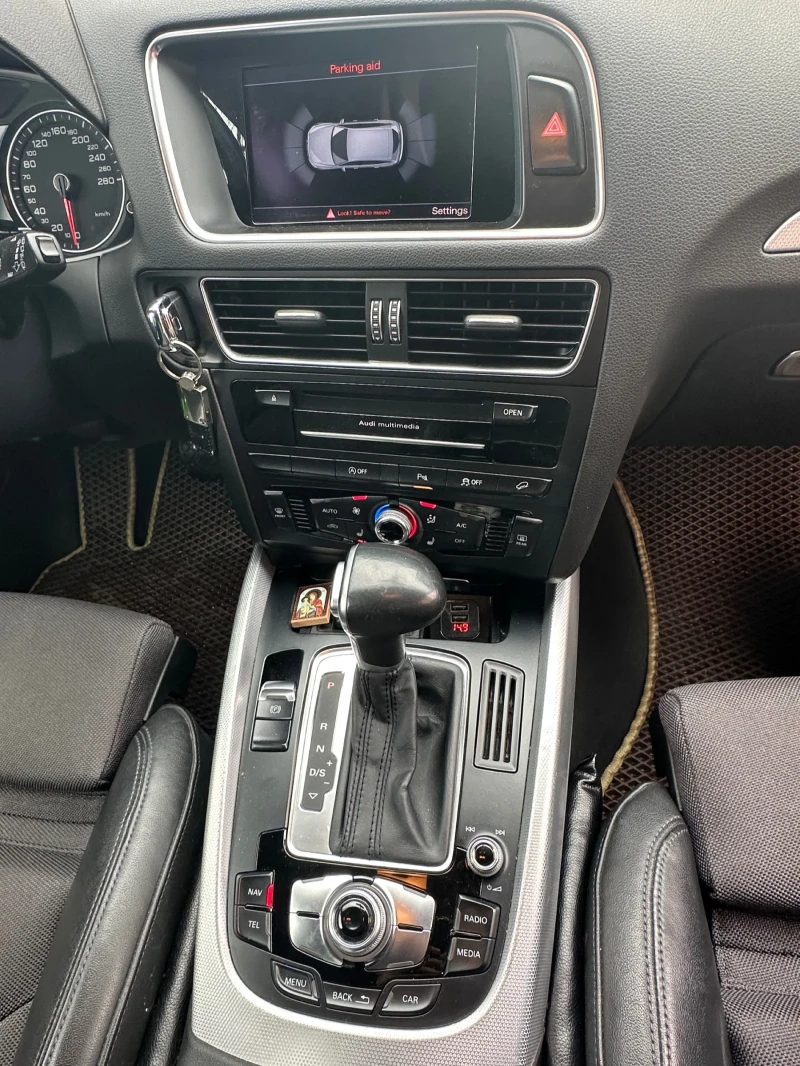 Audi Q5, снимка 11 - Автомобили и джипове - 53324786