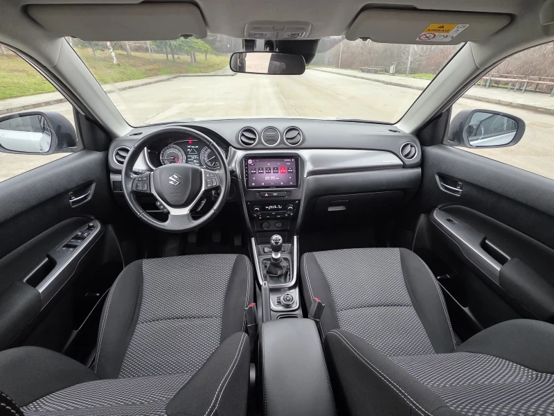 Suzuki Vitara 1.4 T-jet Hybrid, Фейслифт, 4х4, снимка 11 - Автомобили и джипове - 53447096