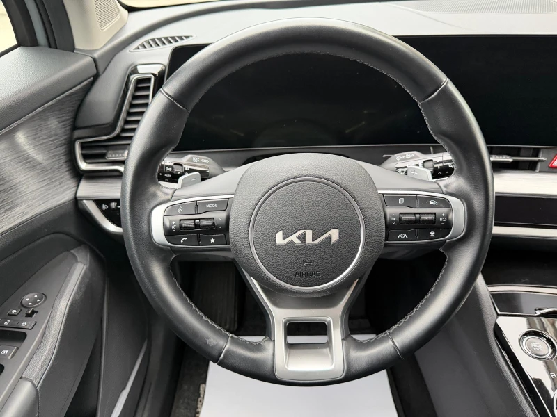 Kia Sportage 1.6CRDI, снимка 11 - Автомобили и джипове - 53585568