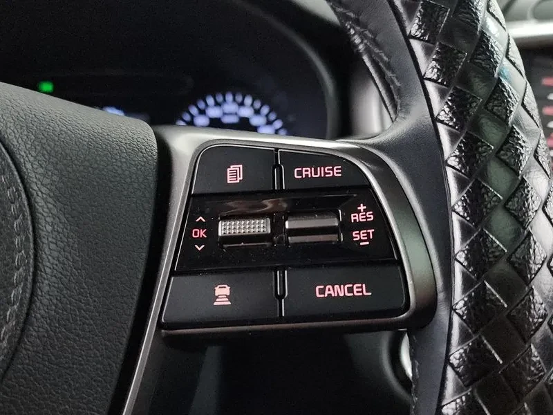 Kia Sorento 2.2 2WD, снимка 15 - Автомобили и джипове - 56360520