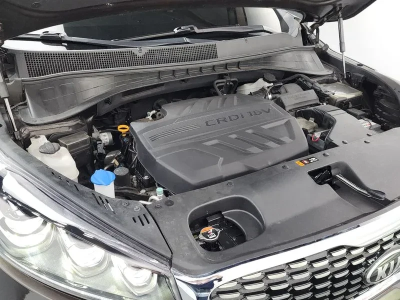 Kia Sorento 2.2 2WD, снимка 6 - Автомобили и джипове - 56360520