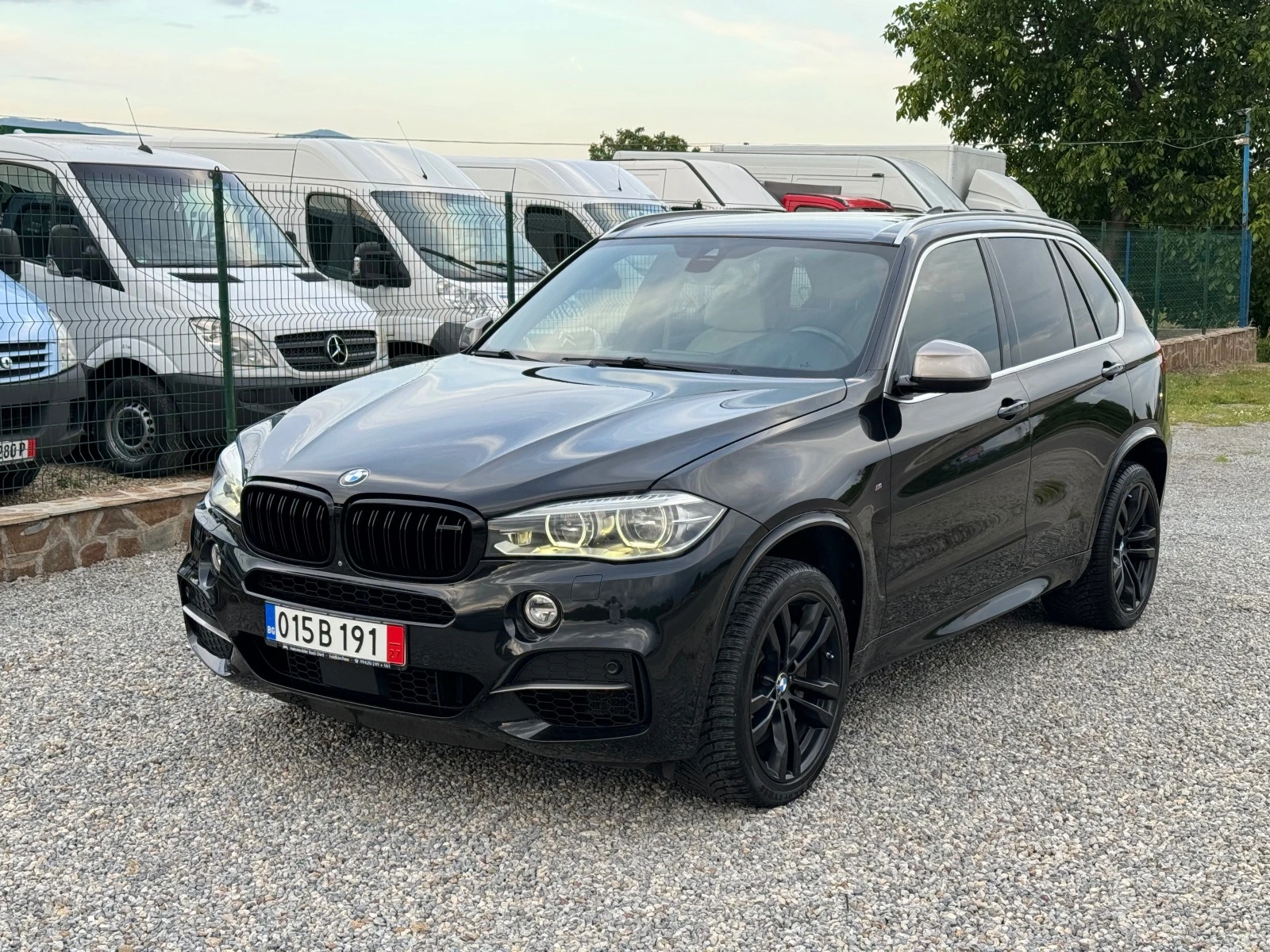 BMW X5 M50D* M-Packet* FUL LED* HEAD-UP* Вакуум* Германия - [1] 