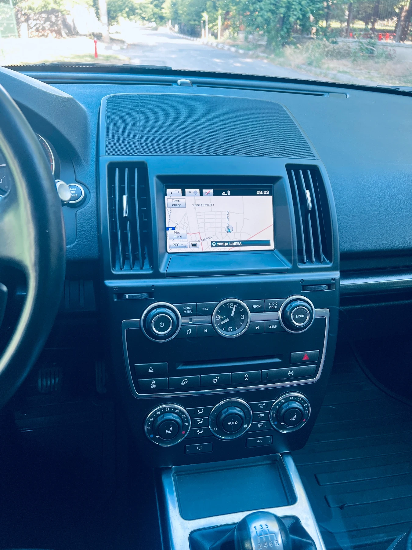 Land Rover Freelander 2.2 - изображение 3