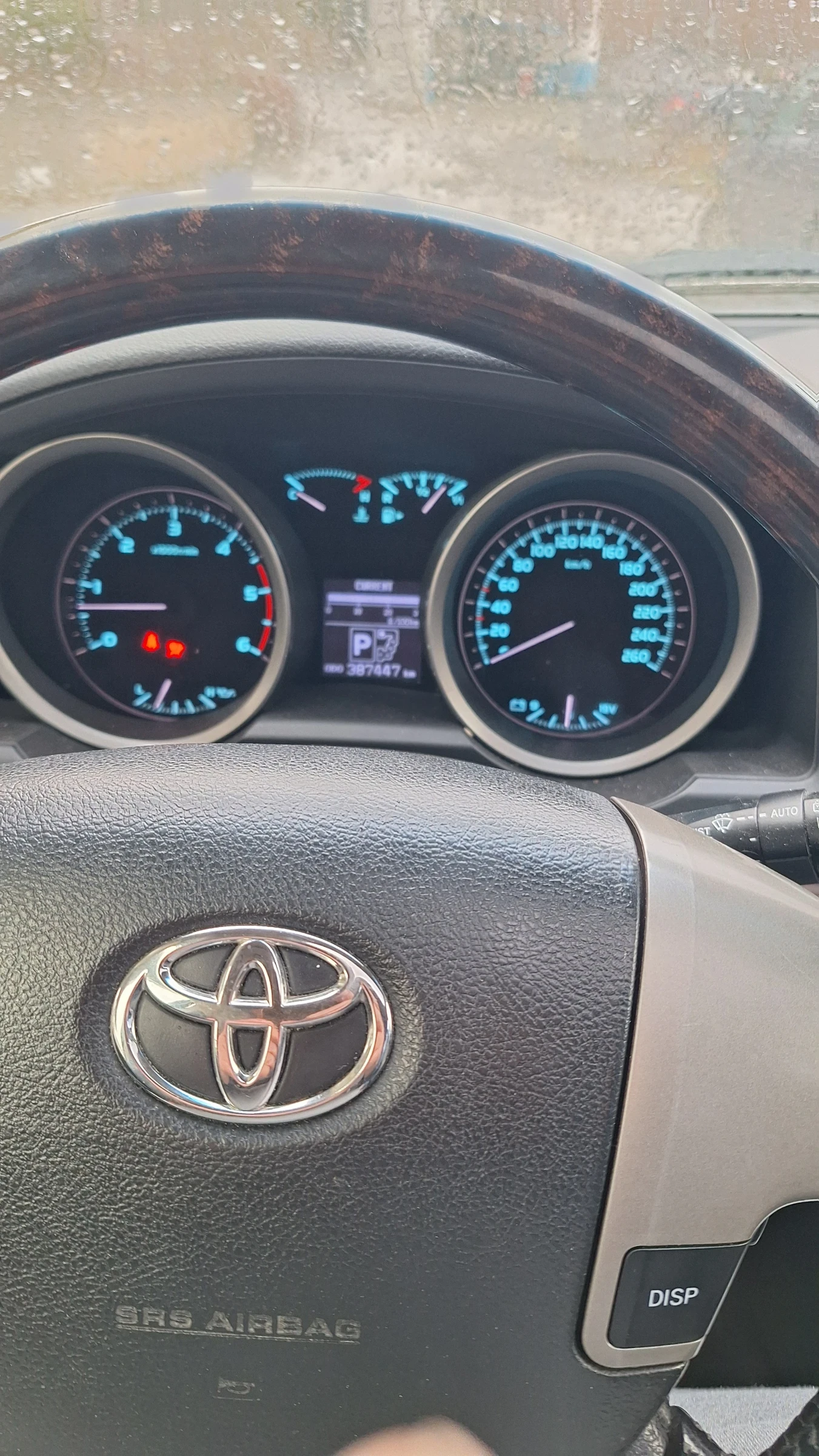 Toyota Land cruiser 200 - изображение 4