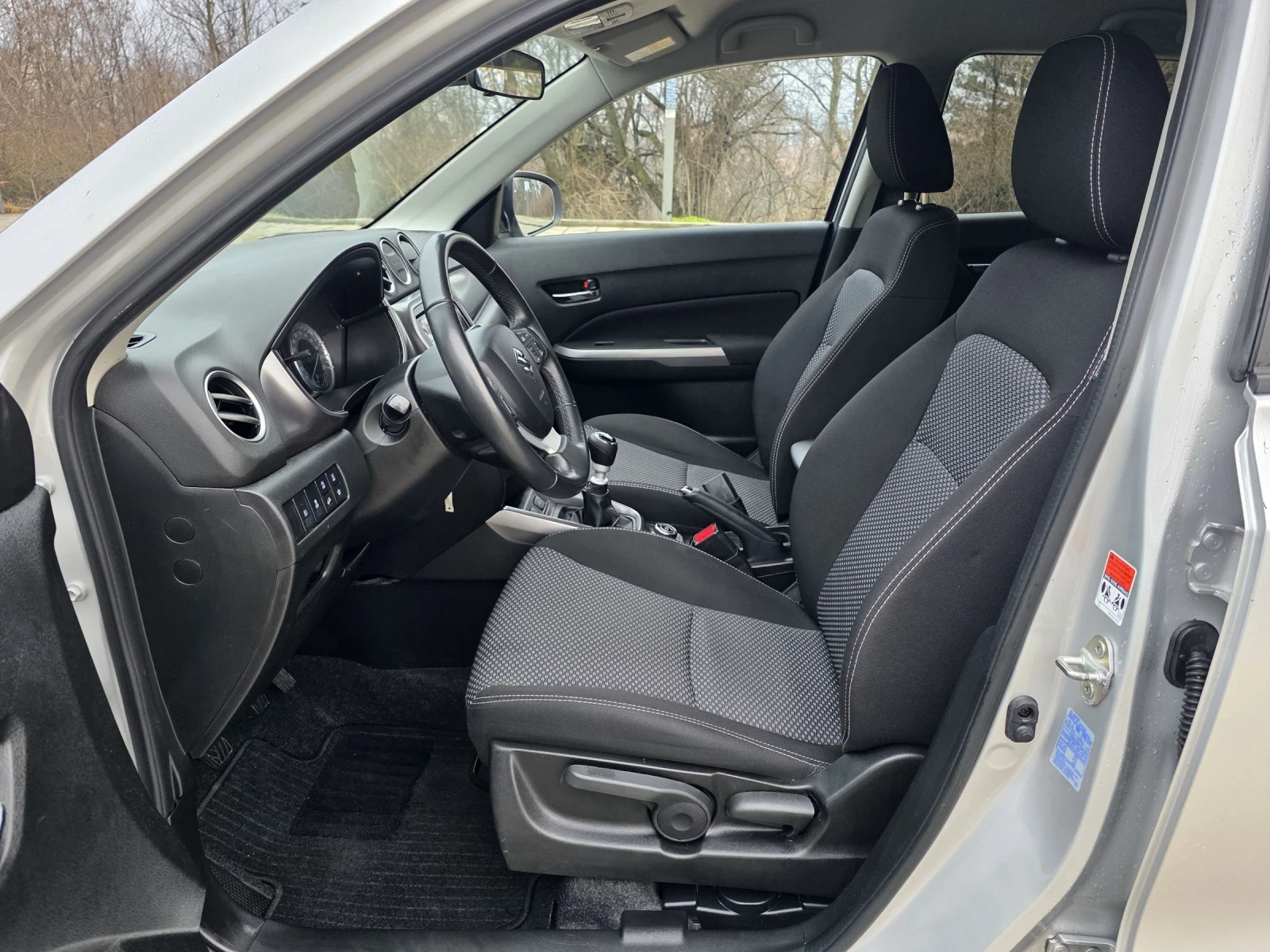 Suzuki Vitara 1.4 T-jet Hybrid, ��������, 4�4 | Mobile.bg � ����������� 13