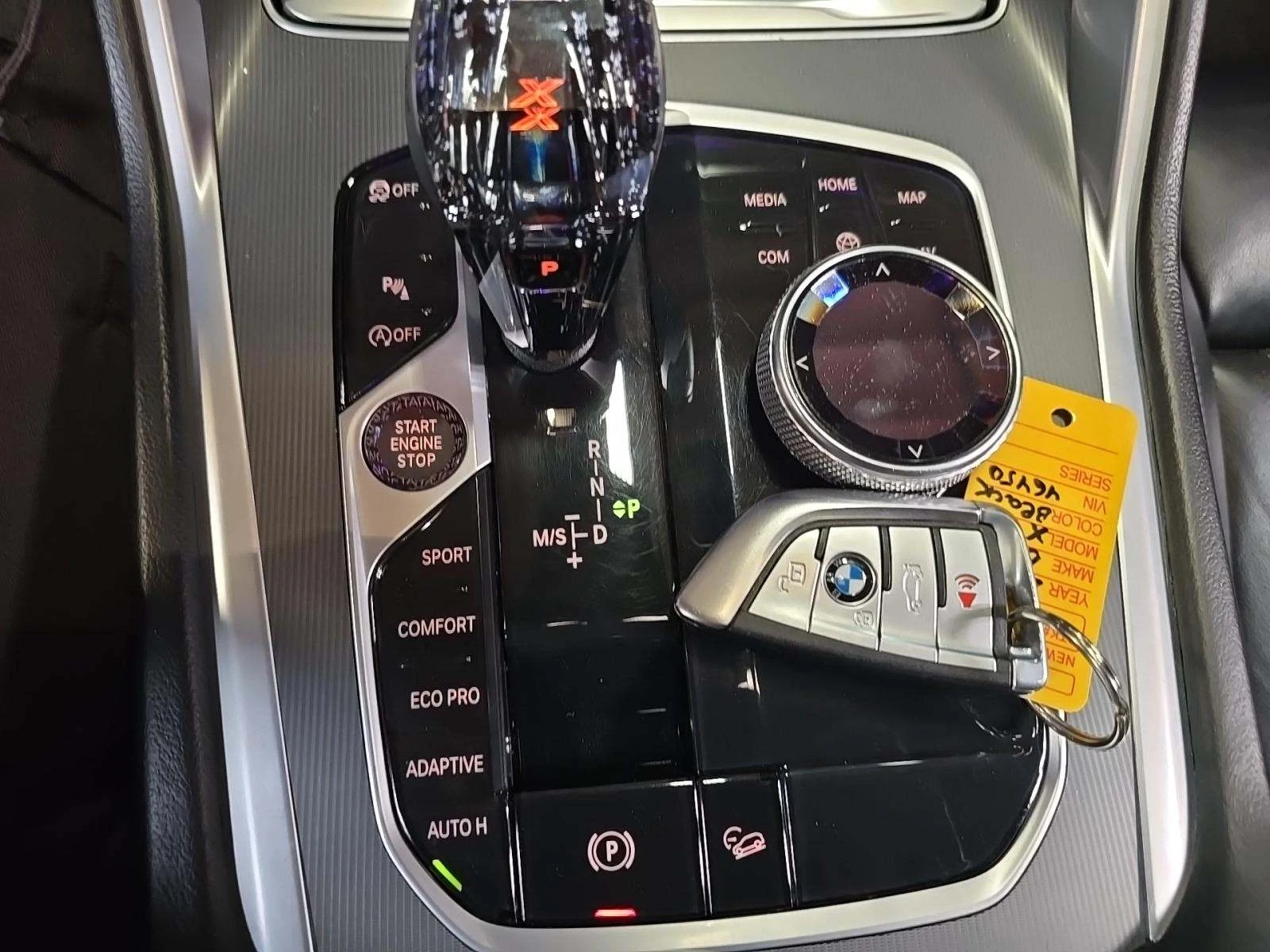 BMW X6 SWAROVSKI* DISTRONIC* HUD* H/K* PANO* AMBI*  - изображение 7