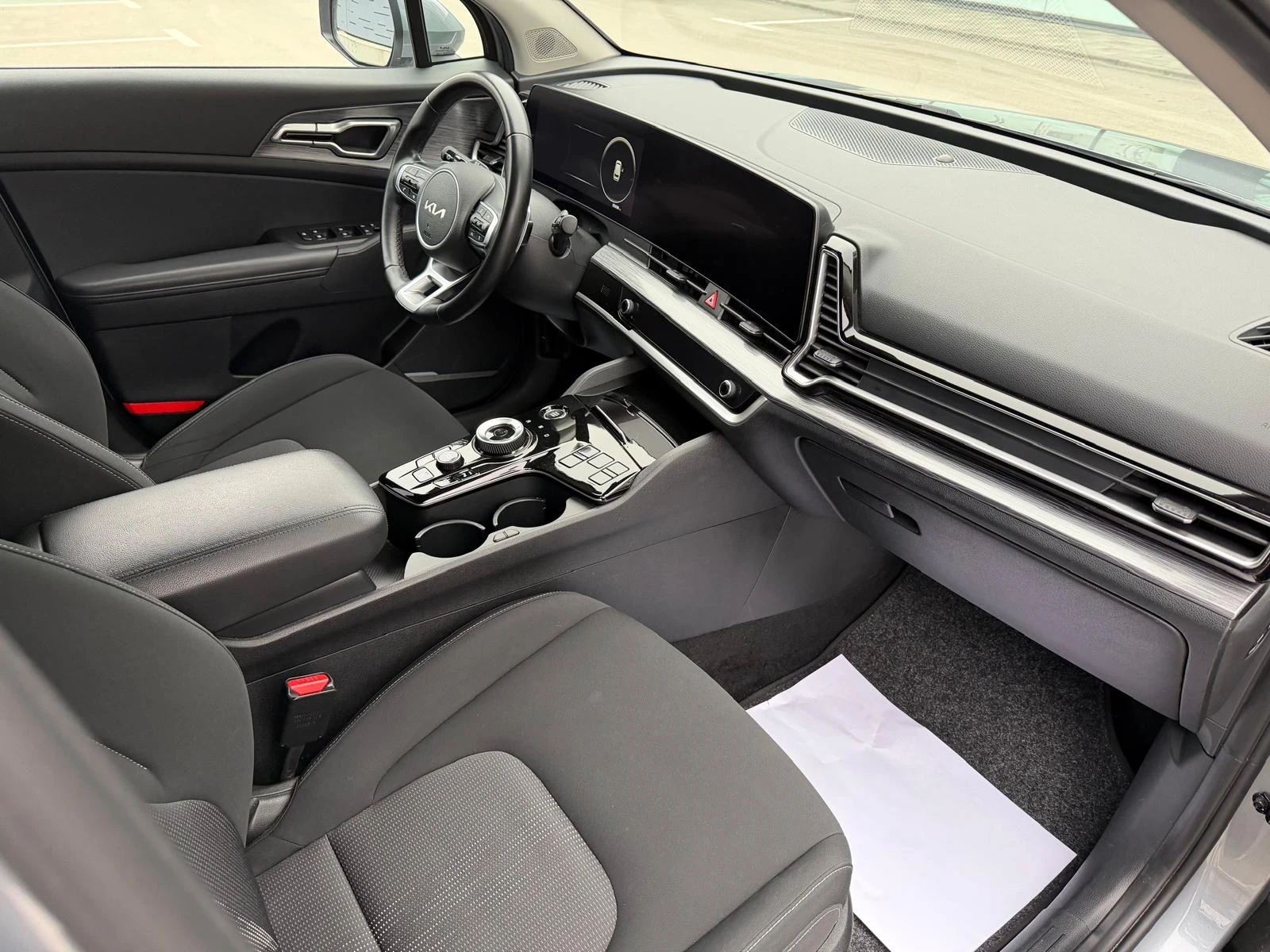 Kia Sportage 1.6CRDI, снимка 13 - Автомобили и джипове - 53585568