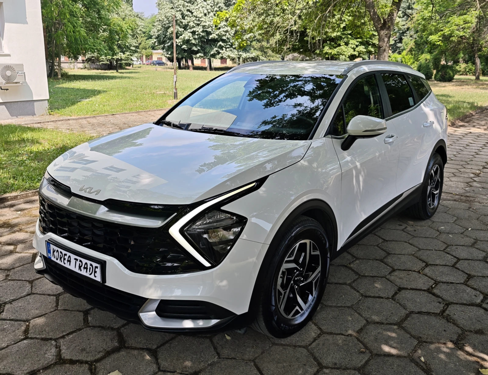 Kia Sportage 2.0 CRDI 4x4 , снимка 8 - Автомобили и джипове - 54066011