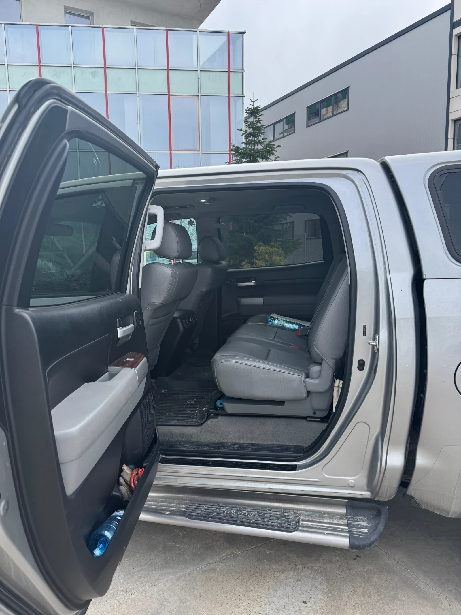 Toyota Tundra LIMITED, снимка 10 - Автомобили и джипове - 54149087