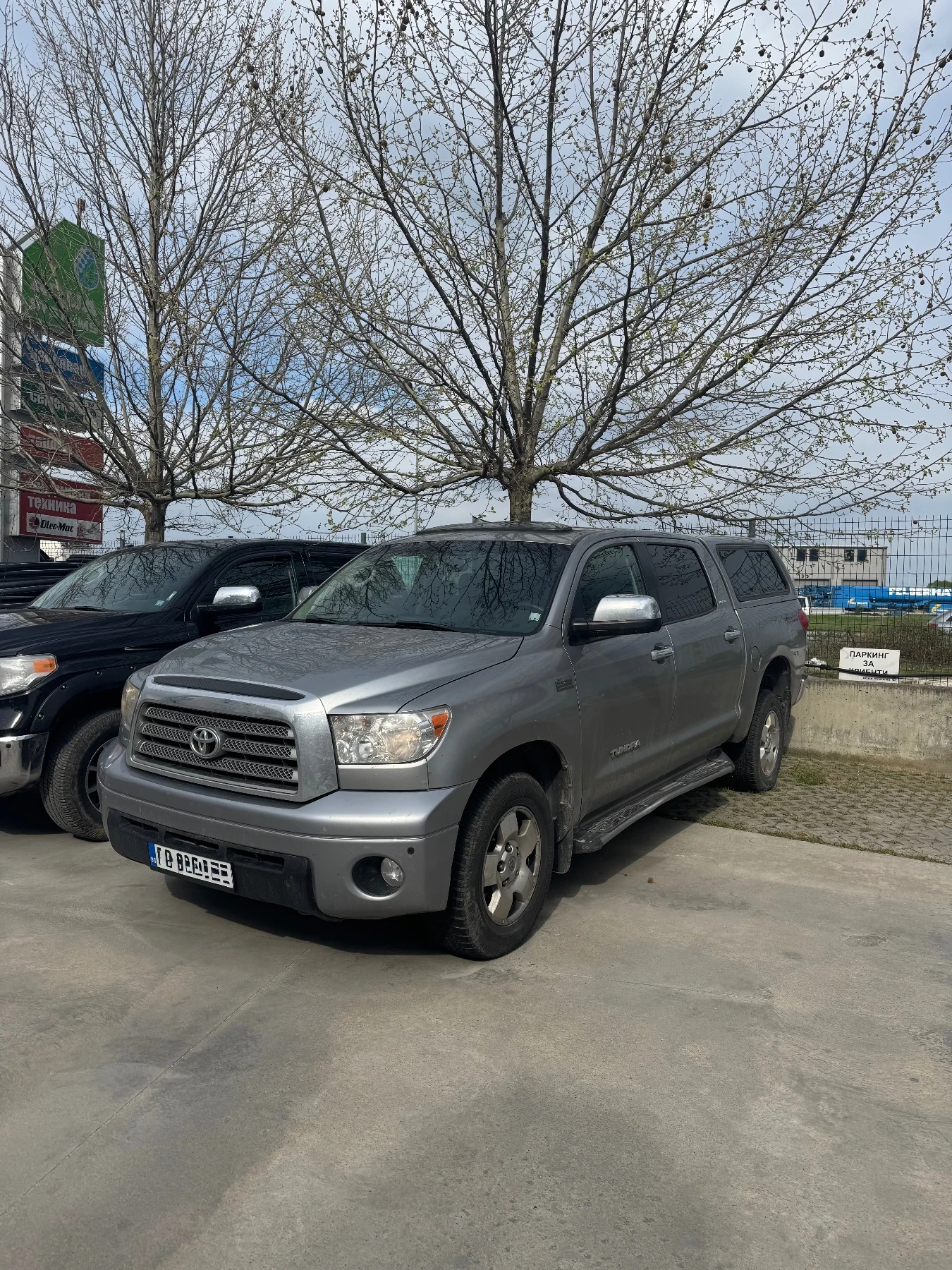 Toyota Tundra LIMITED, снимка 2 - Автомобили и джипове - 54149087