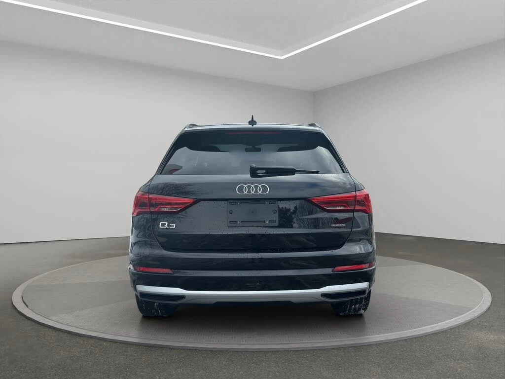 Audi Q3 quattro Premium 45 TFSI, снимка 8 - Автомобили и джипове - 54520858