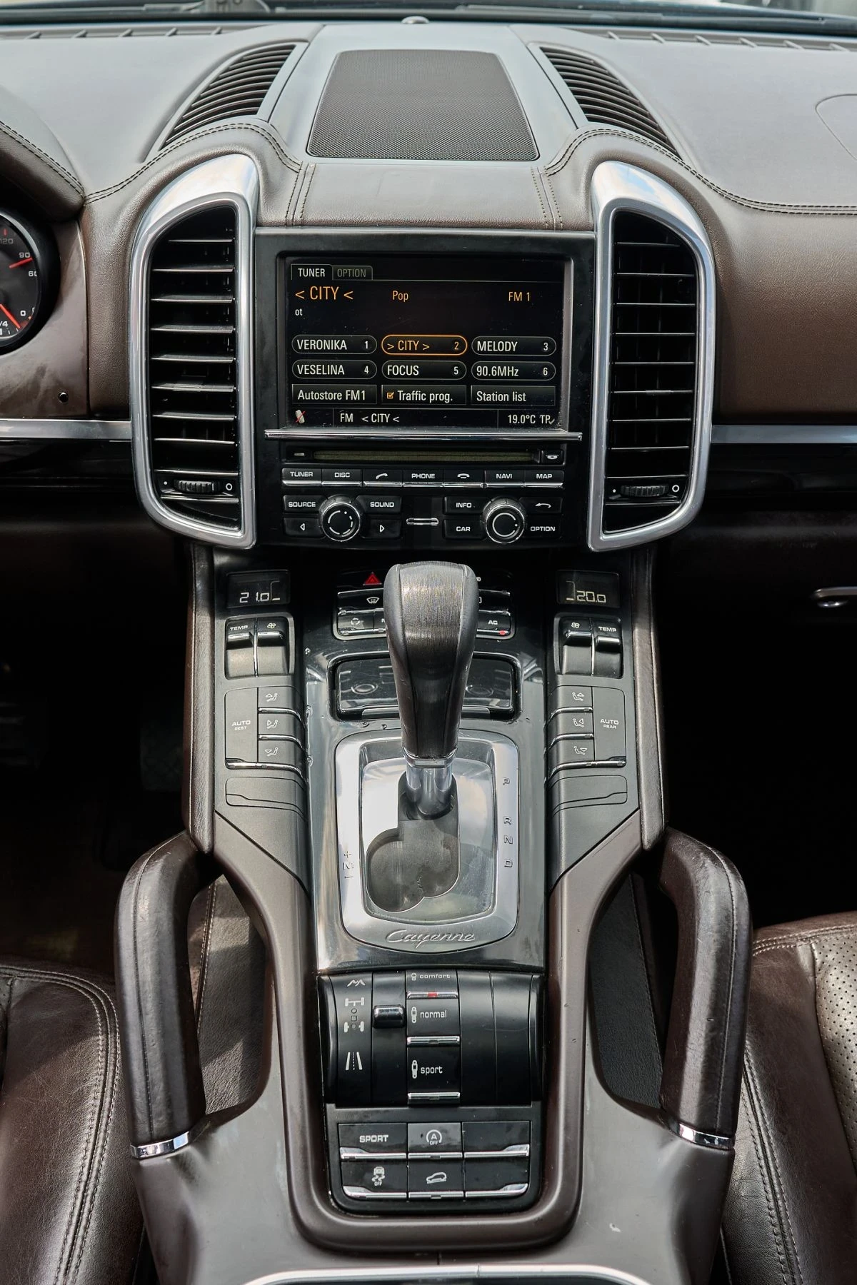 Porsche Cayenne Burmester * 4x4* сменени вериги , снимка 16 - Автомобили и джипове - 54679026