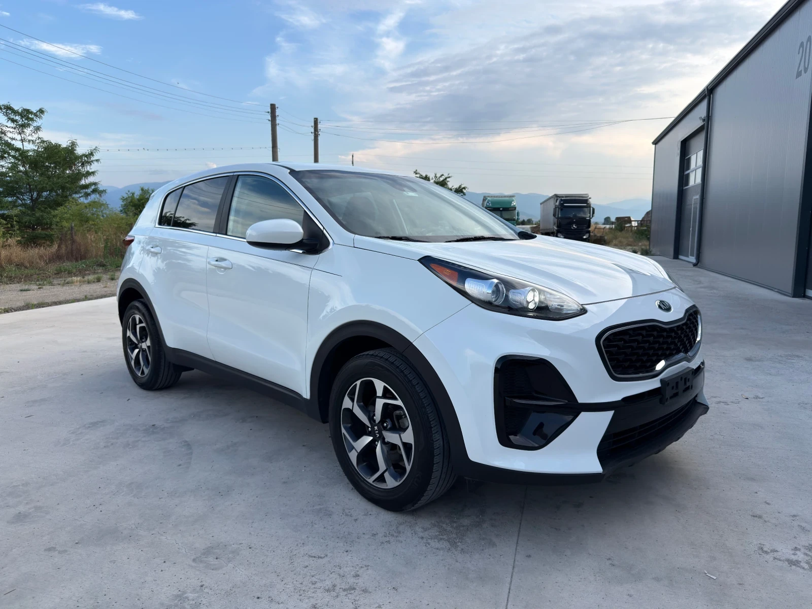 Kia Sportage LX, снимка 12 - Автомобили и джипове - 55015923