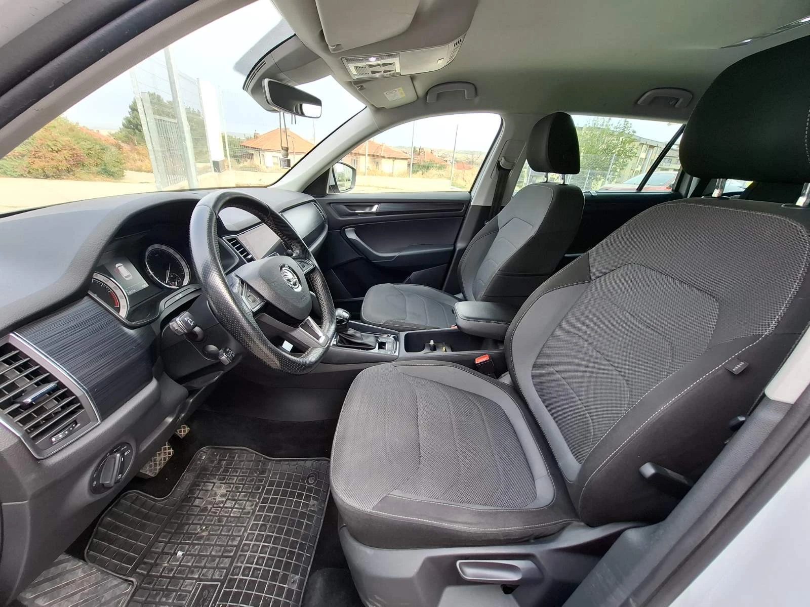 Skoda Kodiaq 4X4, снимка 11 - Автомобили и джипове - 55670320