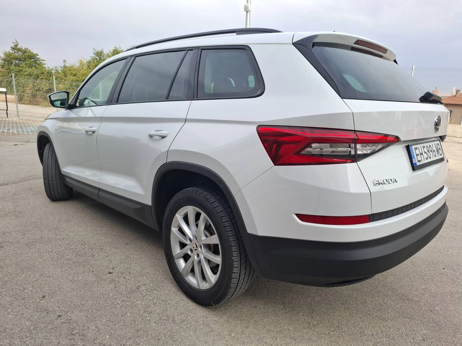 Skoda Kodiaq 4X4, снимка 4 - Автомобили и джипове - 55670320