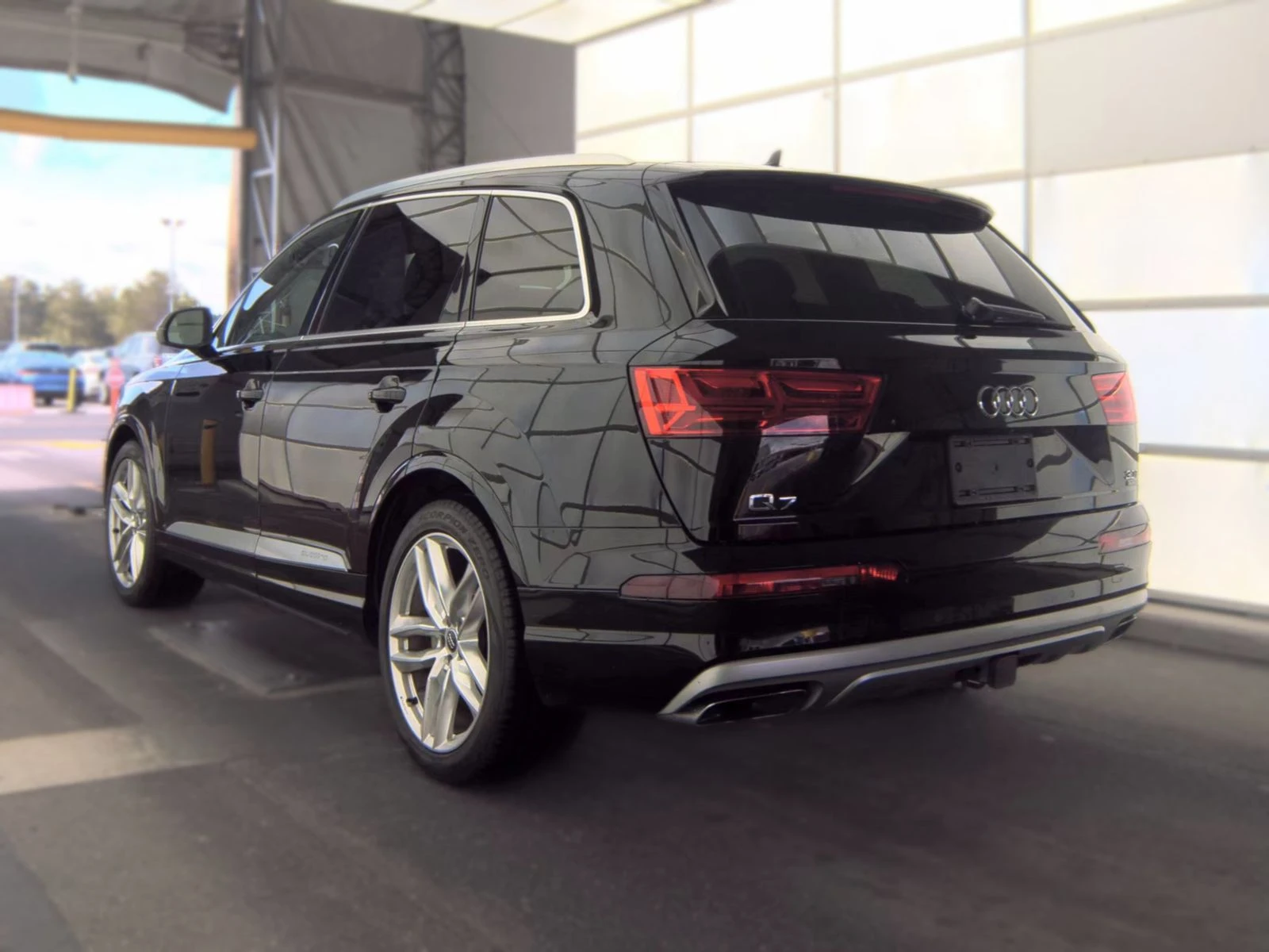Audi Q7 Prestige * 3D B&O * Luxury Package * Distronic | Mobile.bg � ����������� 3