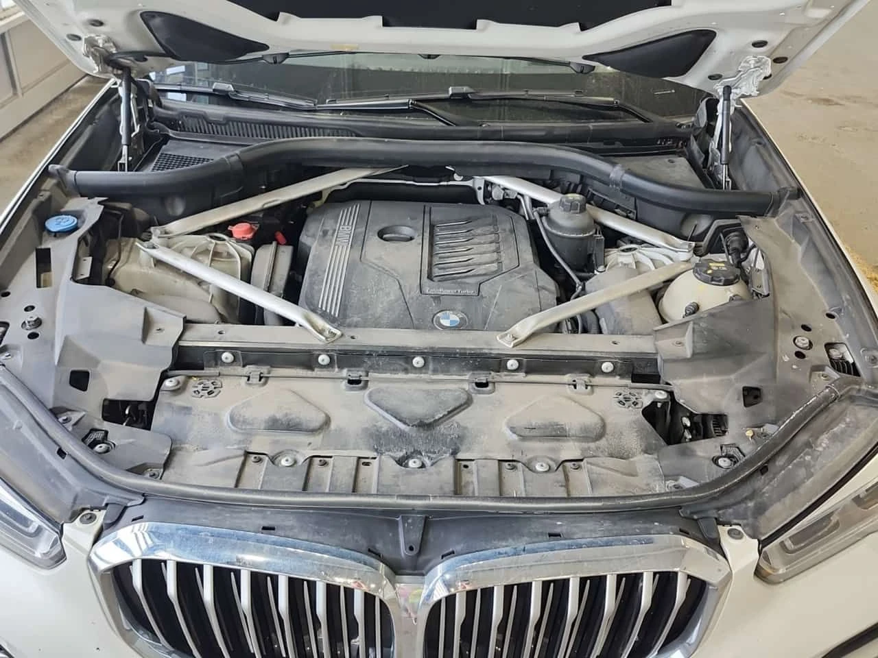BMW X5 * XDRIVE40I * CARFAX * ОПЦИЯ ЗА ФИНАНСИРАНЕ , снимка 17 - Автомобили и джипове - 55593626