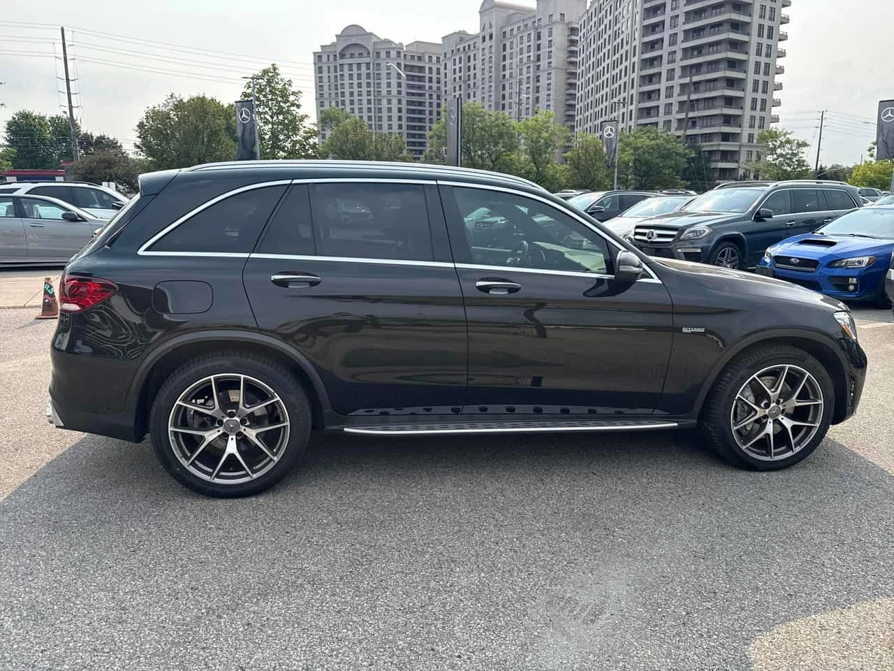 Mercedes-Benz GLC 43 AMG  * CARFAX * ОПЦИЯ ЗА ФИНАНСИРАНЕ, снимка 3 - Автомобили и джипове - 55645314