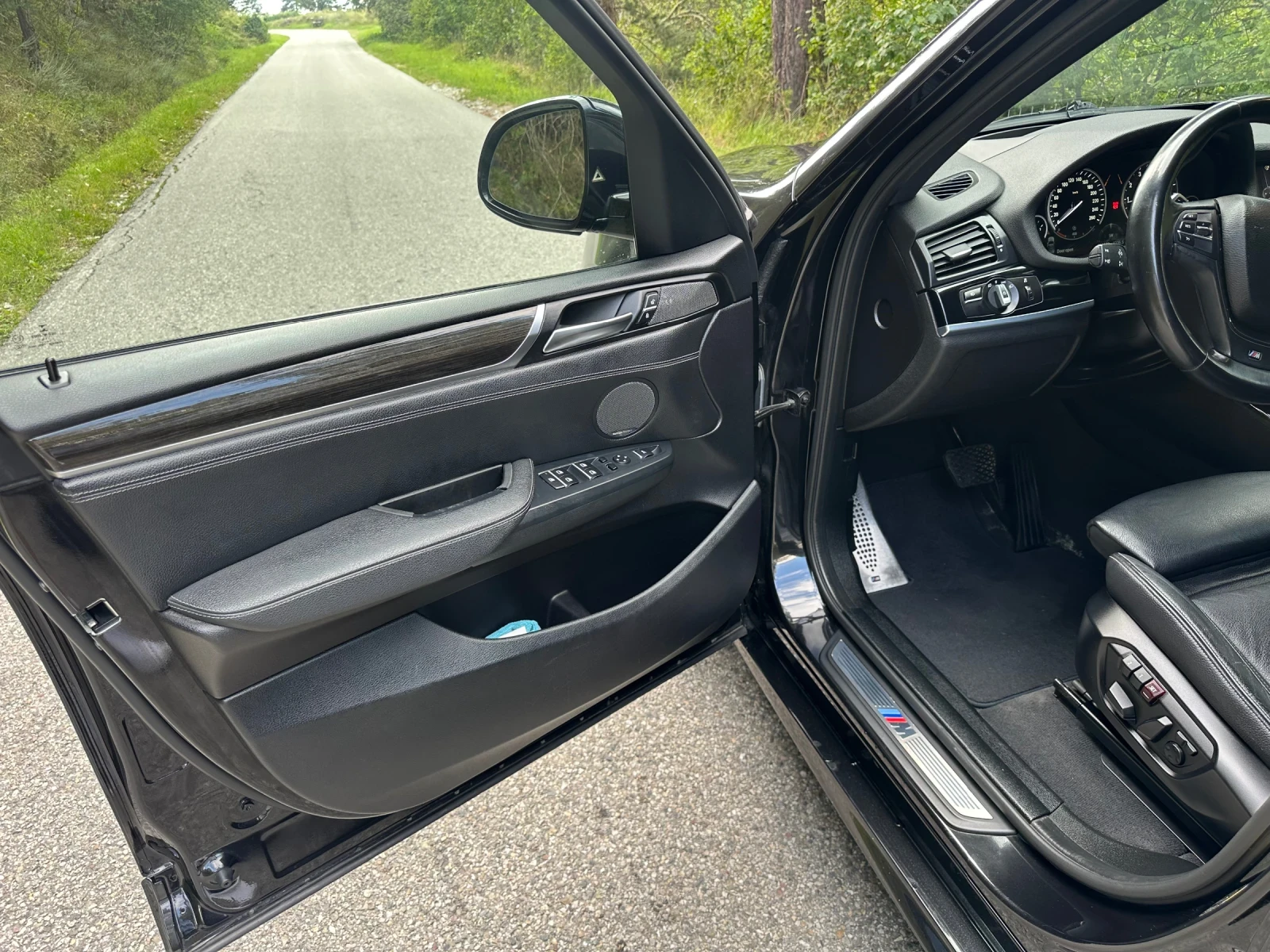 BMW X3 2.8i xDrive, снимка 7 - Автомобили и джипове - 56245610