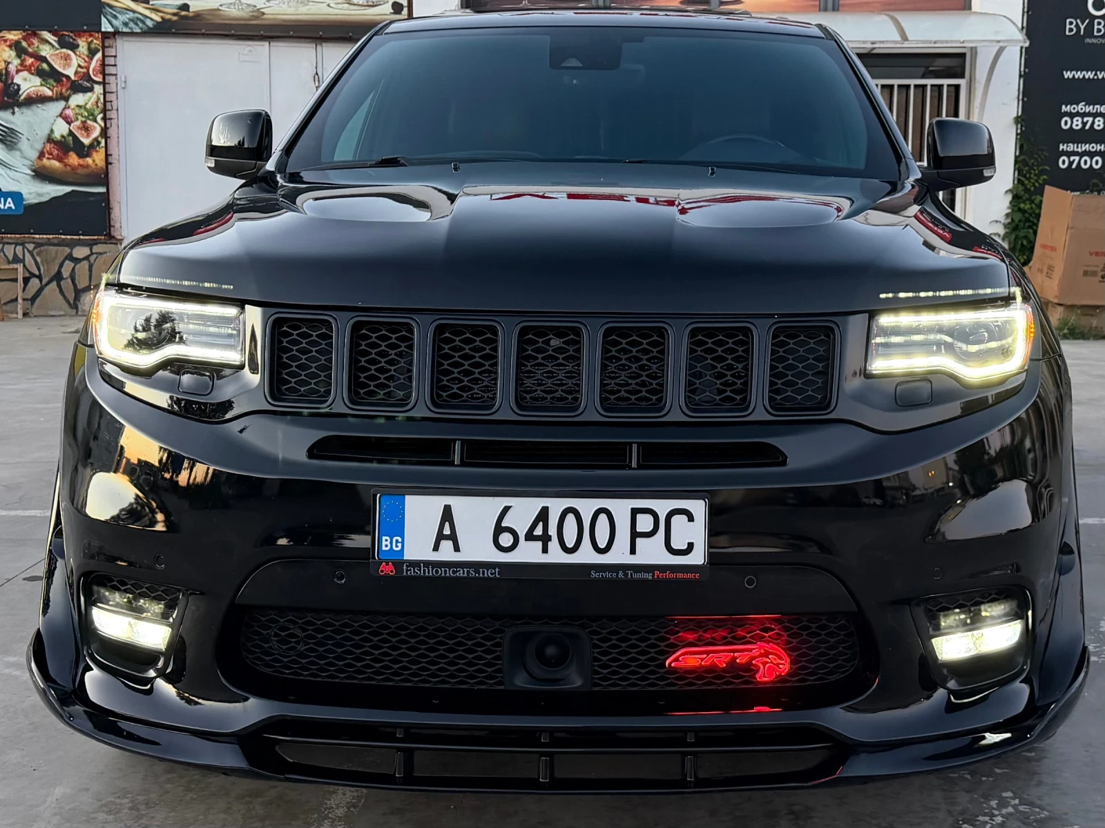 Jeep Grand cherokee 6.4L SRT, снимка 9 - Автомобили и джипове - 56255350