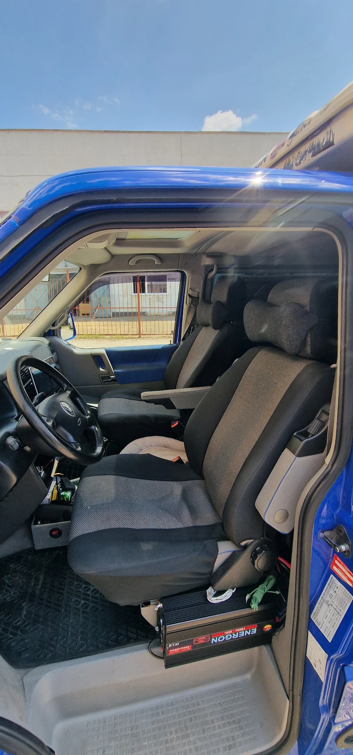 VW Multivan, снимка 3 - Бусове и автобуси - 55842909