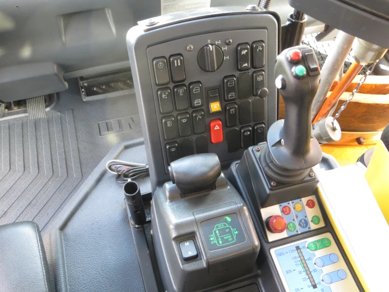 Mercedes-Benz UNIMOG U500 САМОСВАЛ+ ЧЕТКА+ ПЕСАКАР+ ГРЕБЛО ЗА СНЯГ, снимка 13 - Камиони - 52276557