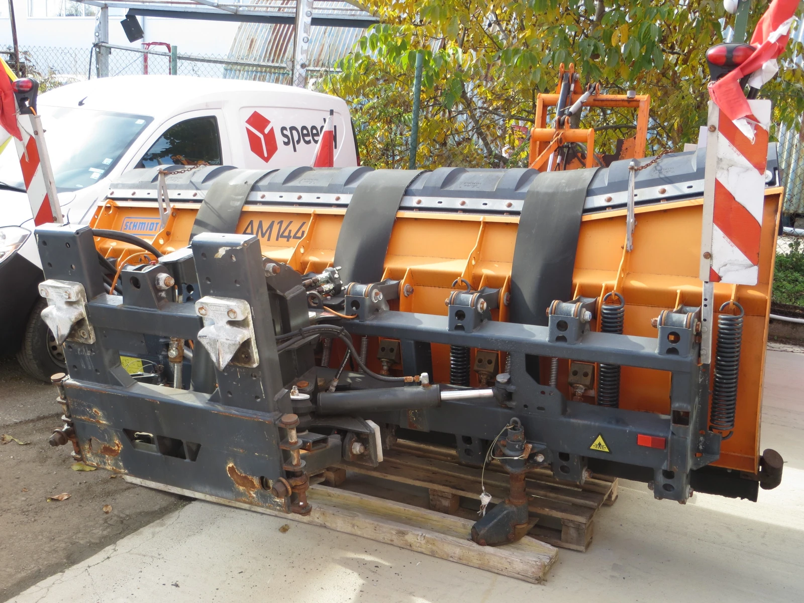 Mercedes-Benz UNIMOG U500 + + +    | Mobile.bg   15