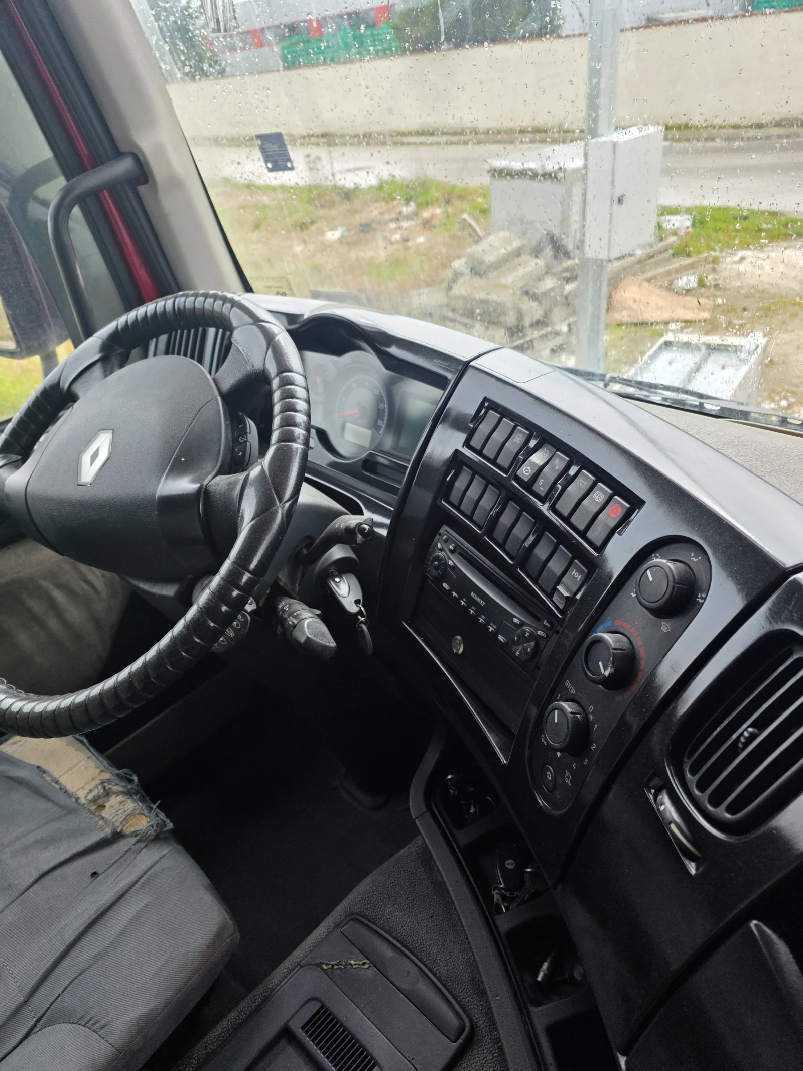 Renault Premium С борд, снимка 11 - Камиони - 53996886