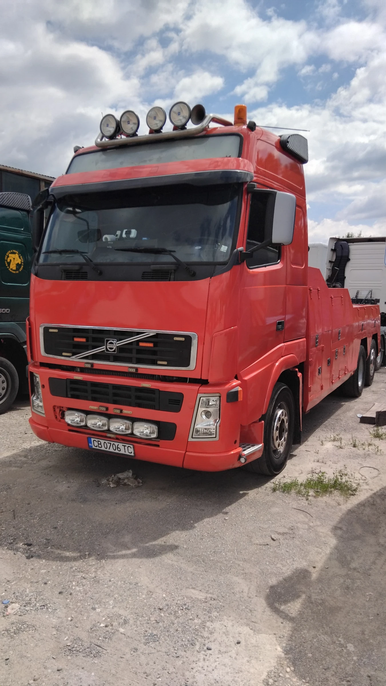 Volvo Fl12 Рапатрак, снимка 2 - Камиони - 54960694