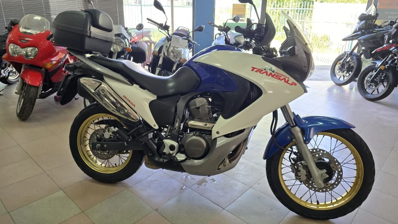 Honda Xlv 700 Transalp ! Лизинг !, снимка 4 - Мотоциклети и мототехника - 51337957