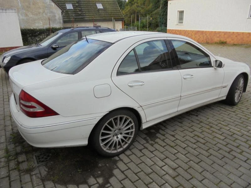 Електрическа система за Mercedes-Benz C 320, снимка 5 - Части - 21992018