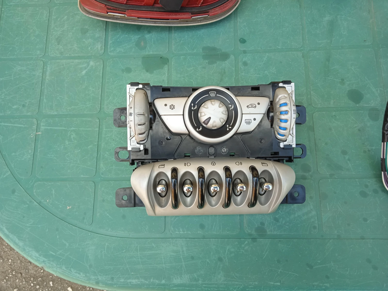 ������ ����� �������� | Mobile.bg � ����������� 3