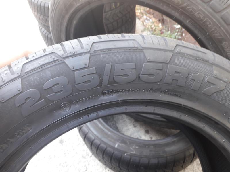 Гуми Летни 235/55R17, снимка 5 - Гуми и джанти - 26424407