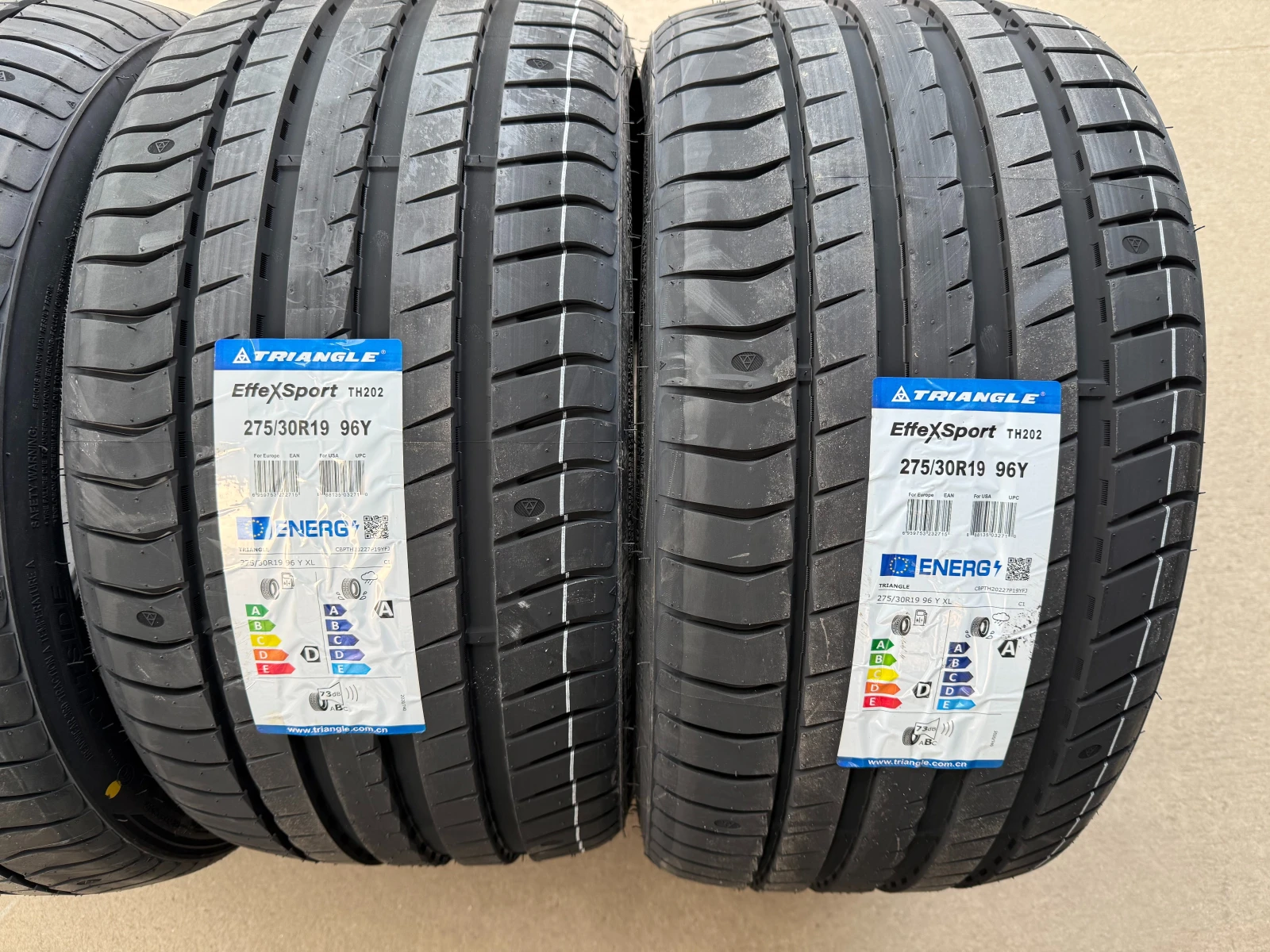 Гуми Летни 245/35R19, снимка 3 - Гуми и джанти - 49433189