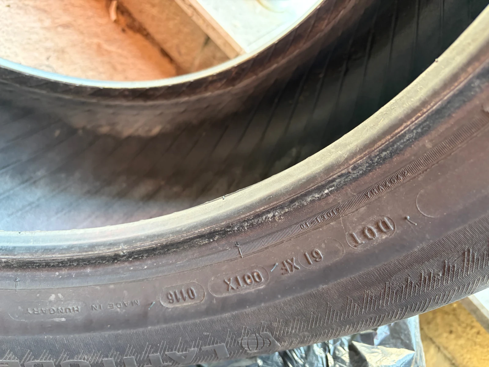 Гуми Летни 235/60R18, снимка 4 - Гуми и джанти - 54155221