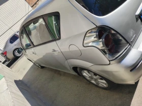 Toyota Corolla verso 2.0, снимка 9