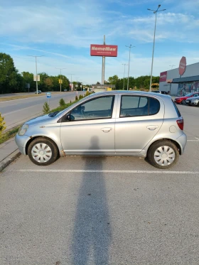 Toyota Yaris 1.0 VVT-i, снимка 2