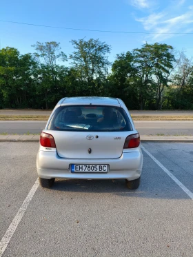 Toyota Yaris 1.0 VVT-i, снимка 8